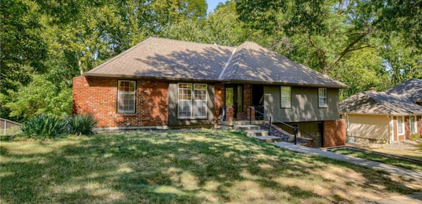 Homes for Sale in Kansas City, MO 64151 | 4606 NW 83rd Street