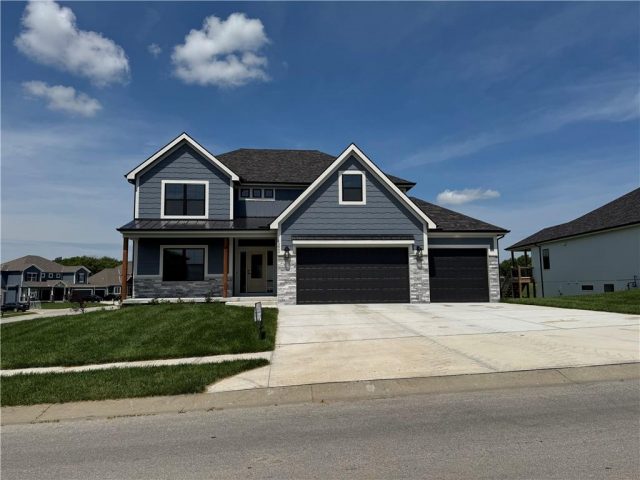 Homes for Sale in Platte City, MO 64079 | 12860 N Champanel Way