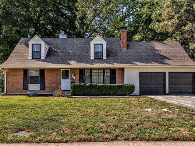 Homes for Sale in Kansas City, MO 64116 | 3300 N Chippewa Drive