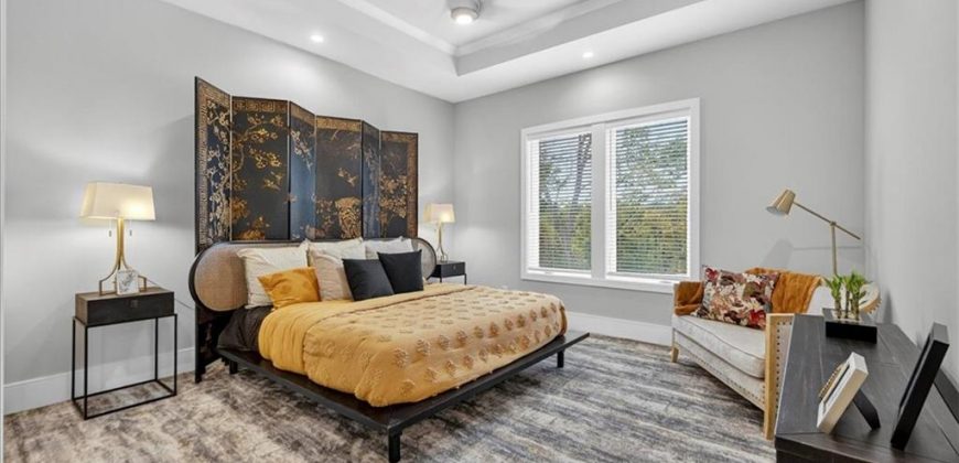 Homes for Sale in Parkville, MO 64152 | 8170  Westlake Drive