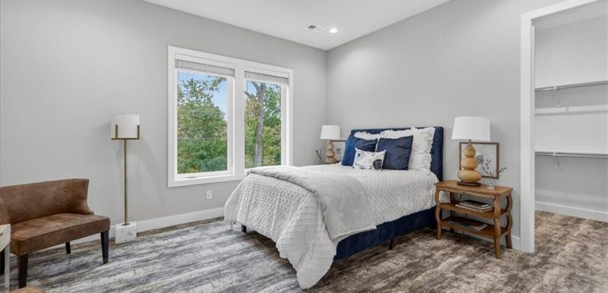 Homes for Sale in Parkville, MO 64152 | 8170  Westlake Drive