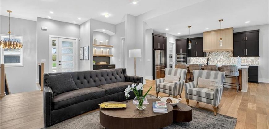 Homes for Sale in Parkville, MO 64152 | 8170  Westlake Drive