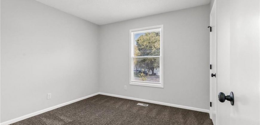 Homes for Sale in Kansas City, MO 64155 | 1413 NE 115th Street