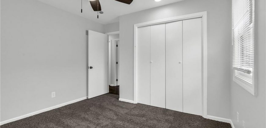 Homes for Sale in Gladstone, MO 64119 | 3712 NE 77th Street