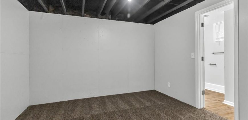 Homes for Sale in Gladstone, MO 64119 | 3712 NE 77th Street