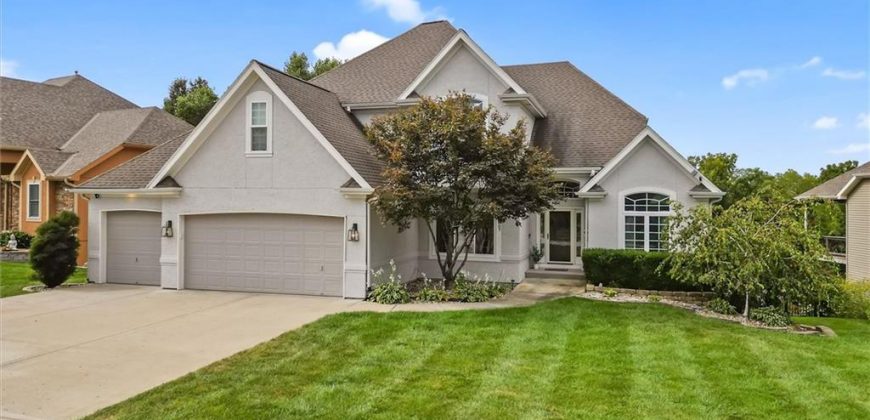 Homes for Sale in Smithville, MO 64089 | 607  Indian Trail Court