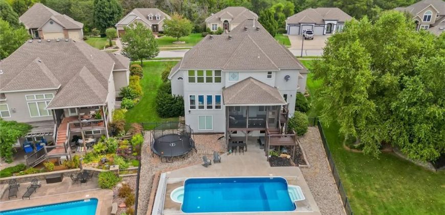 Homes for Sale in Smithville, MO 64089 | 607  Indian Trail Court