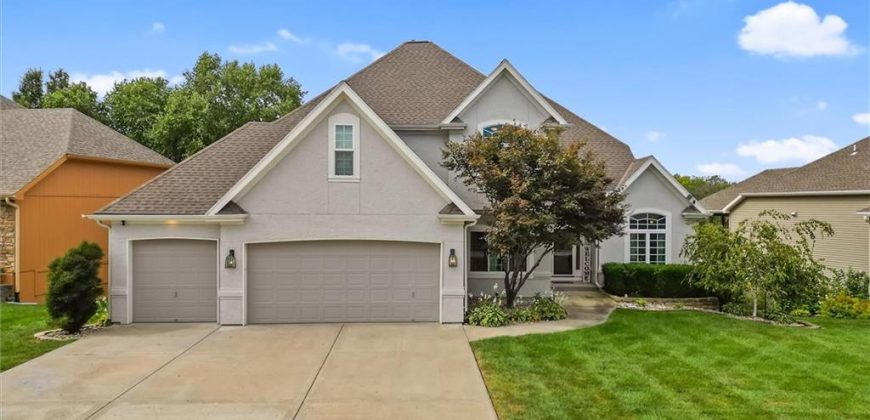 Homes for Sale in Smithville, MO 64089 | 607  Indian Trail Court