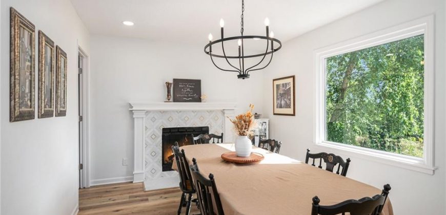 Homes for Sale in Parkville, MO 64152 | 12020 N Windbrook Court