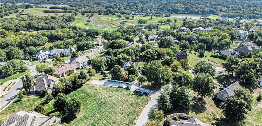 Homes for Sale in Parkville, MO 64152 | 12020 N Windbrook Court