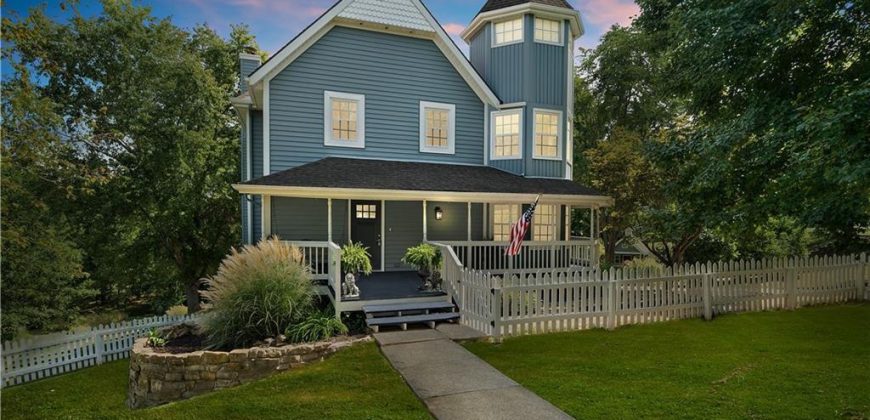 Homes for Sale in Parkville, MO 64152 | 12020 N Windbrook Court