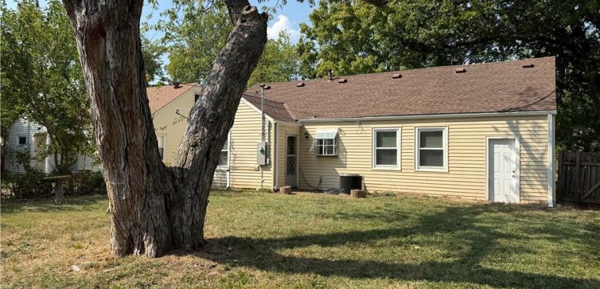 Homes for Sale in Kansas City, MO 64116 | 1437 E 25th Avenue