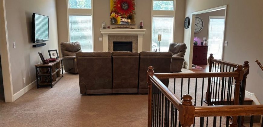 Homes for Sale in Kansas City, MO 64157 | 8830 N Glenwood Avenue