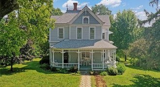 Homes for Sale in Liberty, MO 64068 | 471 E Kansas Street