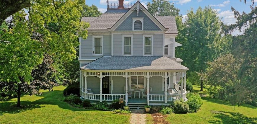 Homes for Sale in Liberty, MO 64068 | 471 E Kansas Street