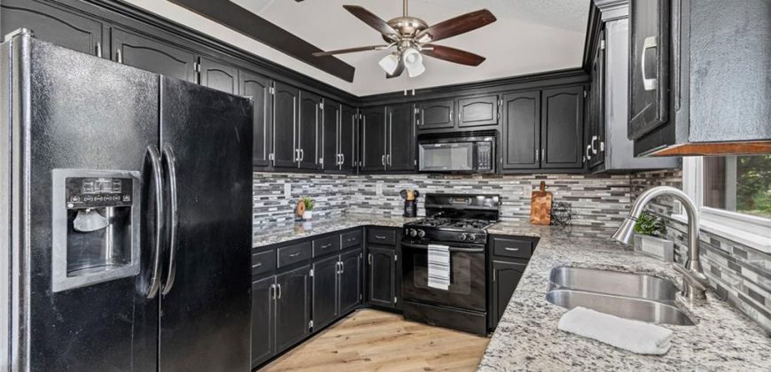 Homes for Sale in Liberty, MO 64068 | 507  Vivian Street