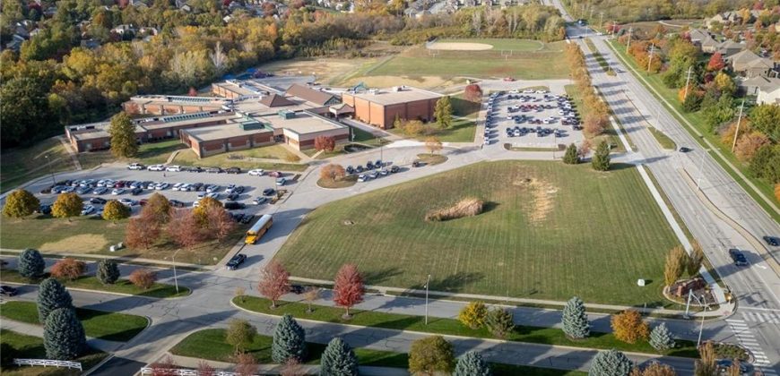 Homes for Sale in Kansas City, MO 64157 | 9001 N MANNING Avenue