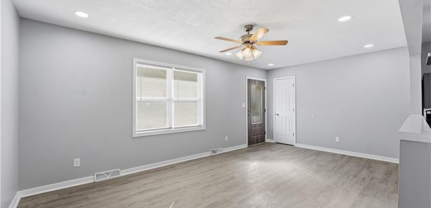 Homes for Sale in Kansas City, MO 64117 | 3212 NE Walnut Road