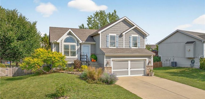 Homes for Sale in Kansas City, MO 64156 | 7020 NE 113th Terrace