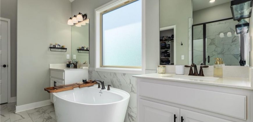 Homes for Sale in Kansas City, MO 64155 | 3648 NE 91st Terrace