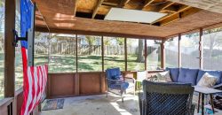 Homes for Sale in Kansas City, MO 64152 | 6811 NW Pleasant View Drive