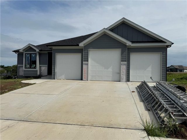 Homes for Sale in Kansas City, MO 64156 | 4524 N 86TH Terrace