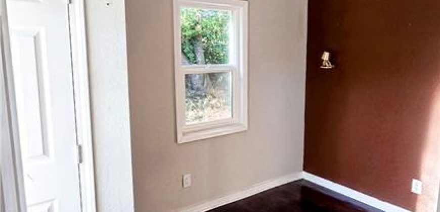 Homes for Sale in Kansas City, MO 64119 | 5814  Gunn Avenue