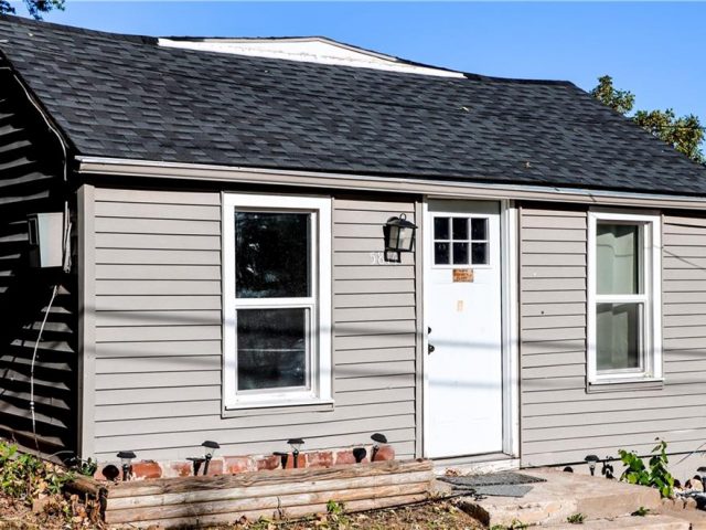 Homes for Sale in Kansas City, MO 64119 | 5814  Gunn Avenue