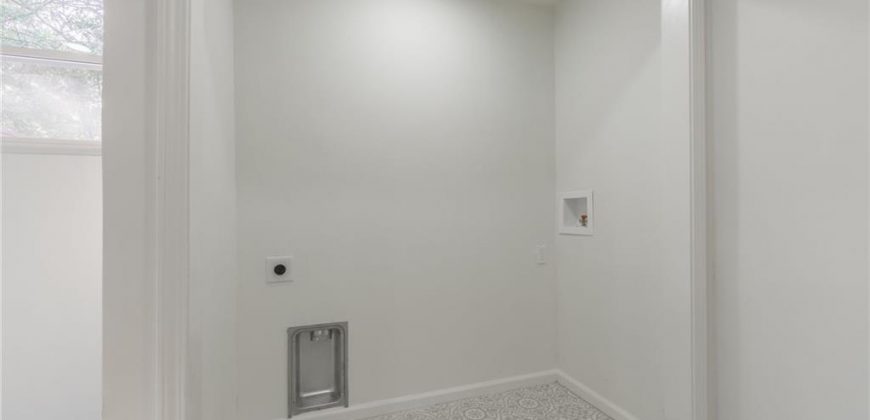 Homes for Sale in Kansas City, MO 64119 | 4835 N Manchester Avenue