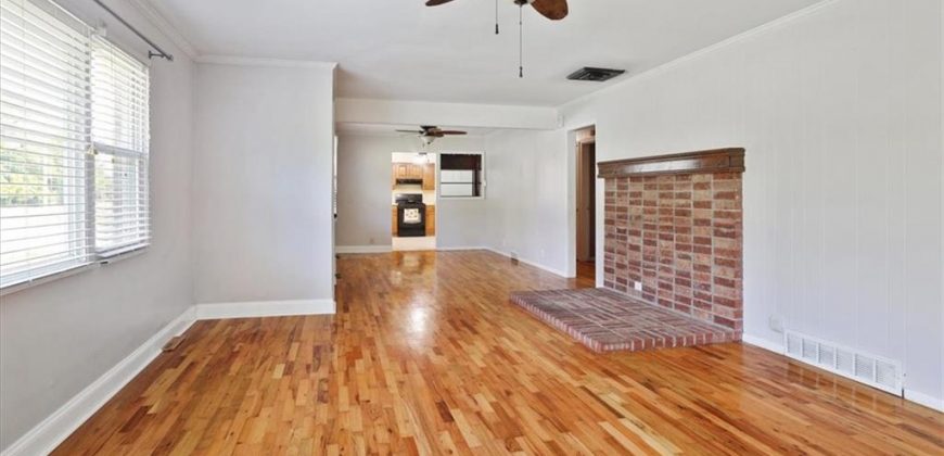 Homes for Sale in Kansas City, MO 64151 | 7000 NW Waukomis Drive