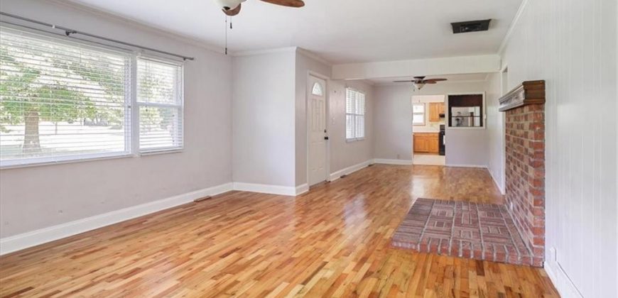 Homes for Sale in Kansas City, MO 64151 | 7000 NW Waukomis Drive