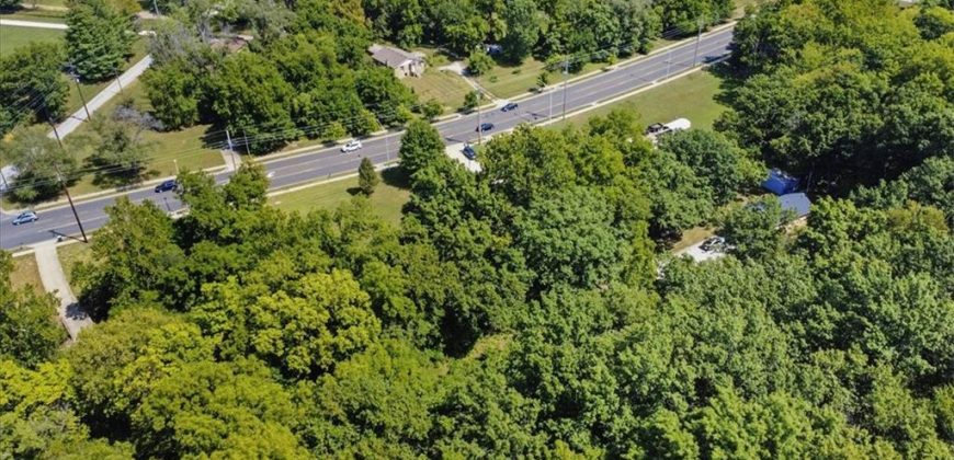 Homes for Sale in Kansas City, MO 64151 | 7000 NW Waukomis Drive