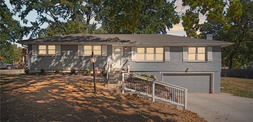 Homes for Sale in Kansas City, MO 64118 | 7401 N Central Street