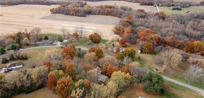 Homes for Sale in Kearney, MO 64060 | 16115  Kountryridge Drive