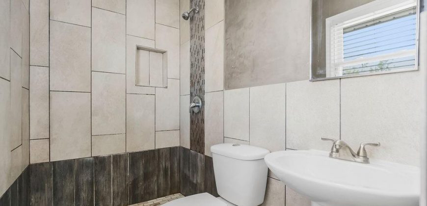 Homes for Sale in Kansas City, MO 64118 | 4931 N Flora Avenue