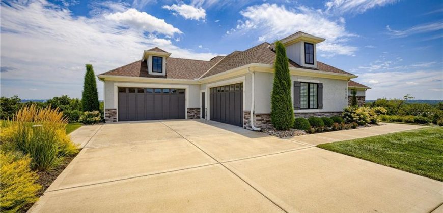 Homes for Sale in Riverside, MO 64150 | 4150  Palisades Point