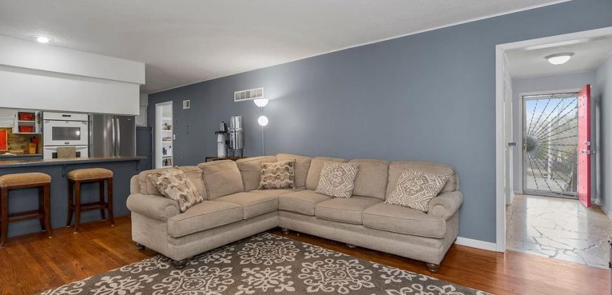 Homes for Sale in Gladstone, MO 64118 | 1303 NE 77th Street