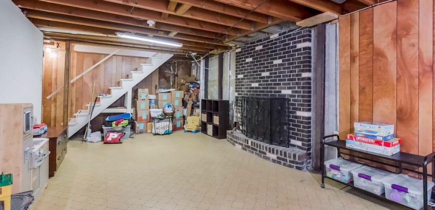 Homes for Sale in Gladstone, MO 64118 | 1303 NE 77th Street