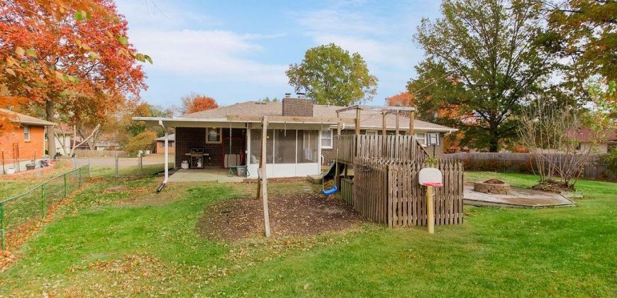 Homes for Sale in Gladstone, MO 64118 | 1303 NE 77th Street