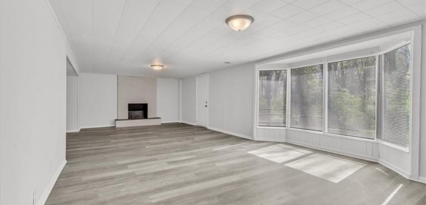 Homes for Sale in Liberty, MO 64068 | 1484  Hemlock Drive