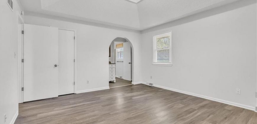 Homes for Sale in Kansas City, MO 64152 | 10705 NW 58th Street