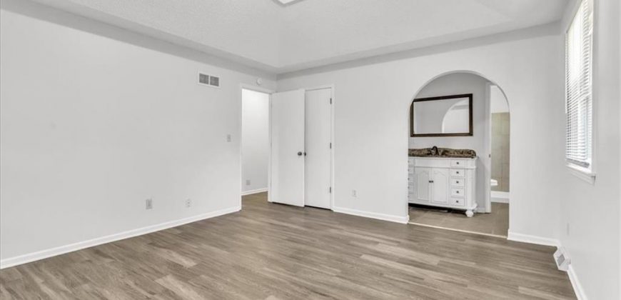 Homes for Sale in Kansas City, MO 64152 | 10705 NW 58th Street