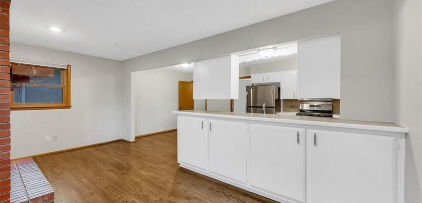 Homes for Sale in Kansas City, MO 64151 | 8012 NW Cadwallader Road