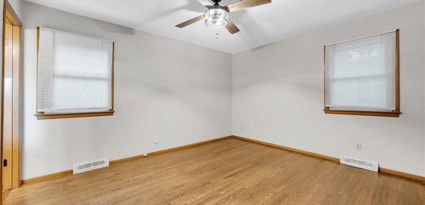 Homes for Sale in Kansas City, MO 64151 | 8012 NW Cadwallader Road