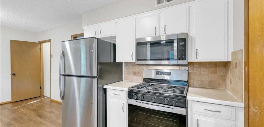 Homes for Sale in Kansas City, MO 64151 | 8012 NW Cadwallader Road