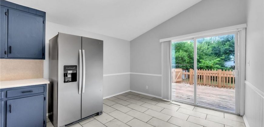 Homes for Sale in Kansas City, MO 65155 | 701 NW 88TH Terrace