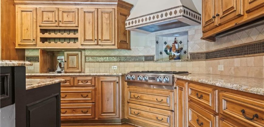 Homes for Sale in Kansas City, MO 64116 | 4501 N Hickory Lane