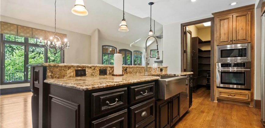 Homes for Sale in Kansas City, MO 64116 | 4501 N Hickory Lane