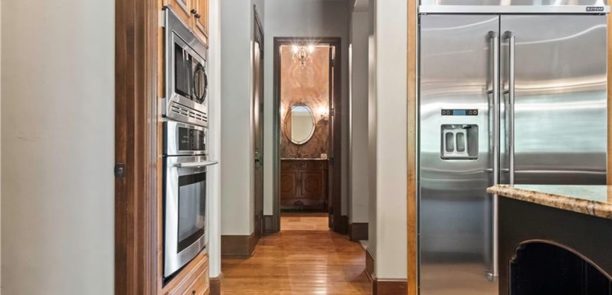 Homes for Sale in Kansas City, MO 64116 | 4501 N Hickory Lane