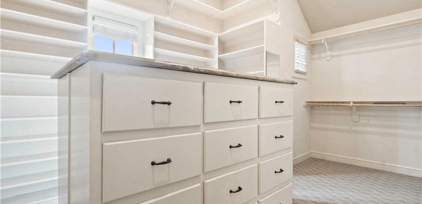 Homes for Sale in Kansas City, MO 64116 | 4501 N Hickory Lane